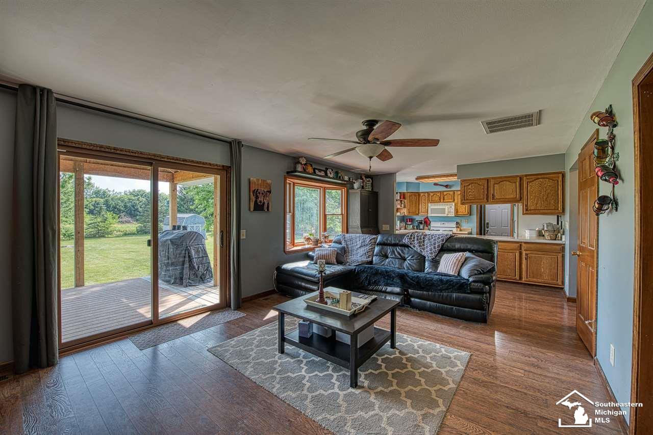 5533 Bluebush Road Monroe, MI 48162 - Photo 7 of 25 Gallery Image 7