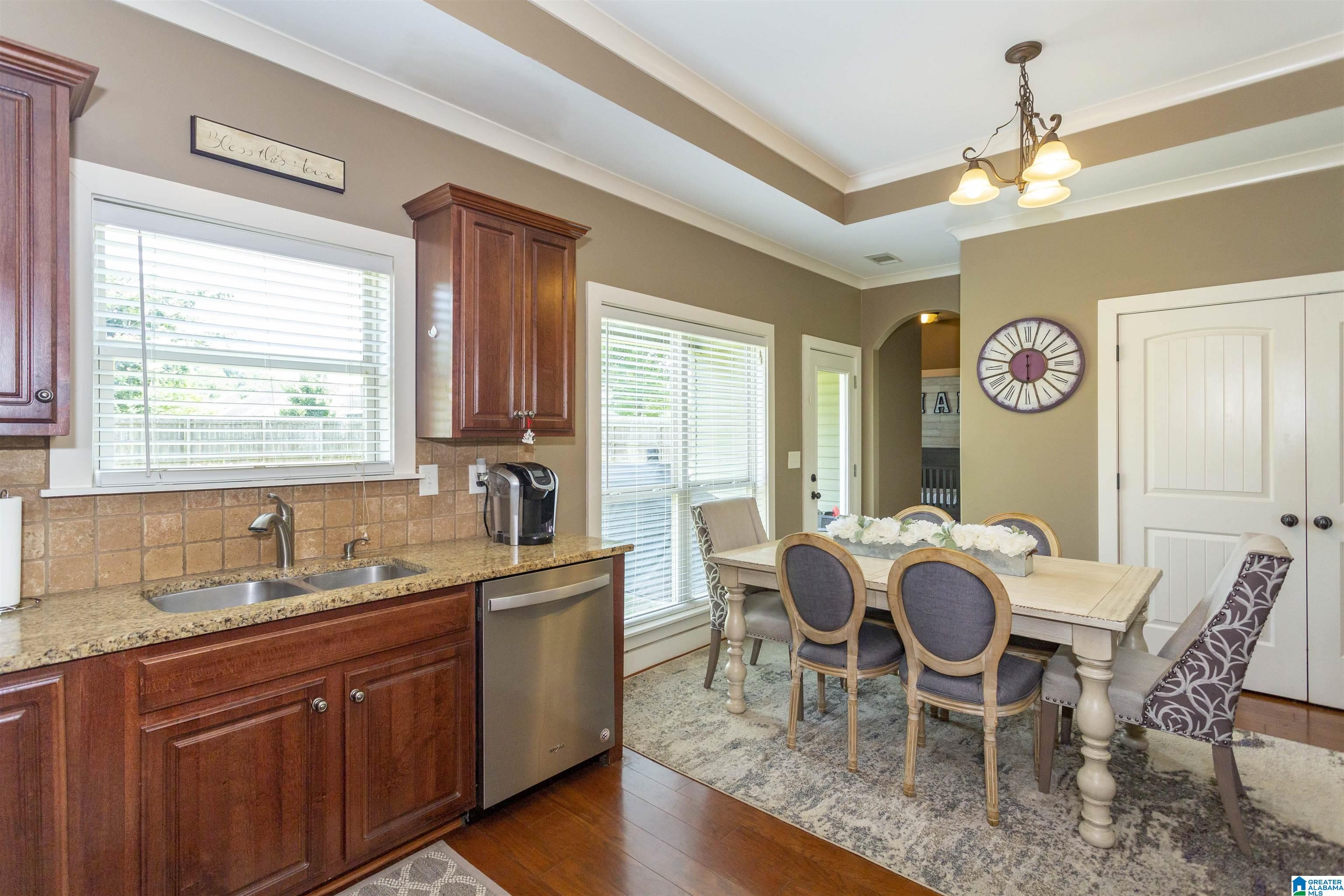 103 Falling Waters Lane Alabaster, AL 35114 - Photo 9 of 35