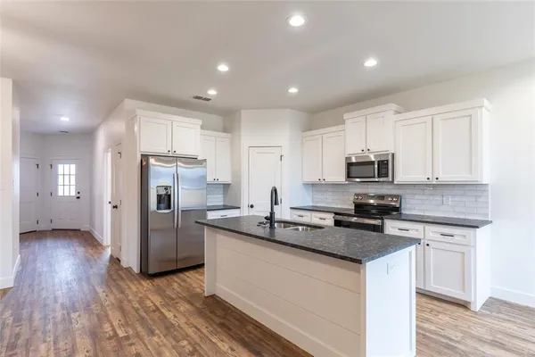 $3,195 | 8017 Sawdust Trail, Abilene, TX 79602