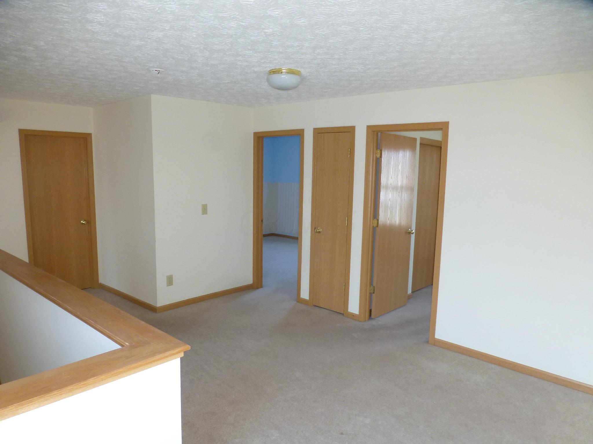 5784 Red Sand Road Hilliard, OH 43026 - Photo 8 of 17 Gallery Image 8