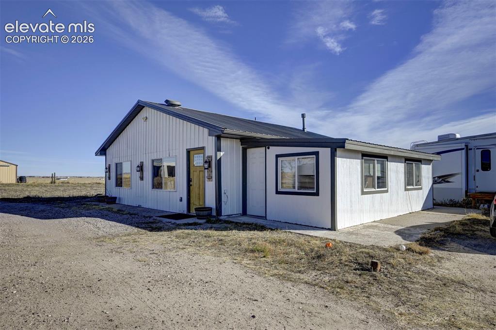 21050 McDaniels Road Calhan, CO 80808 - Photo 32 of 46 Additional living quarters