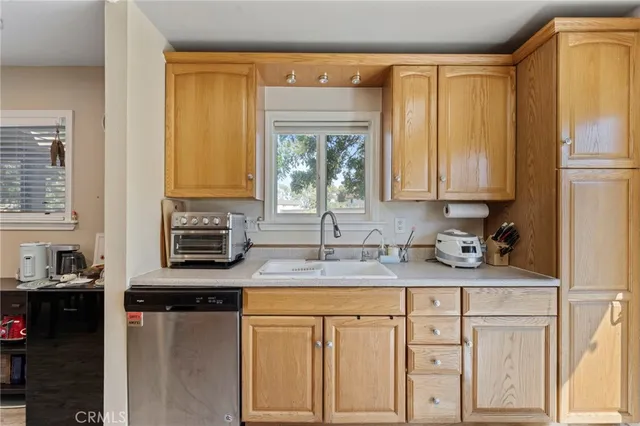 $635,000 | 8615 York La, La Palma, CA 90623