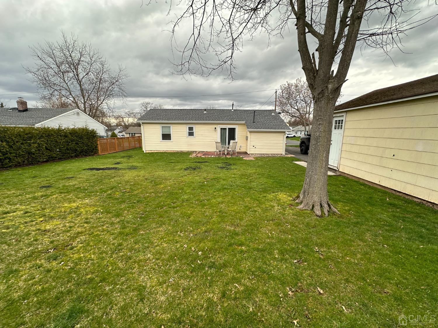 8 Harry Road Bridgewater, NJ 08807 - Photo 6 of 18 Gallery Image 6