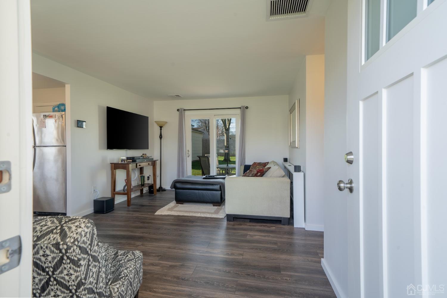 8 Harry Road Bridgewater, NJ 08807 - Photo 10 of 18 Gallery Image 10