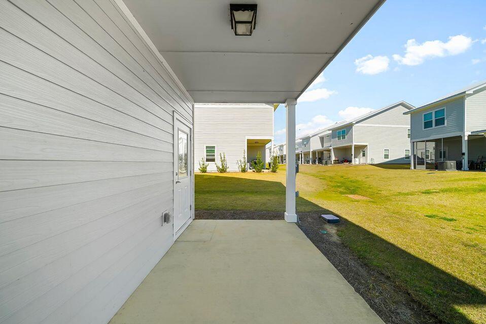 359 North Sand Palm Road, Unit HORIZON Freeport, FL 32439 - Photo 10 of 21 Verandas Back Porch Horizon