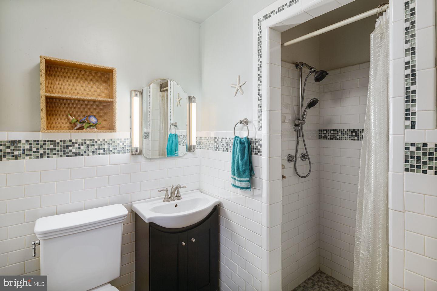 906 Davis Road Barrington, NJ 08007 - Photo 21 of 33