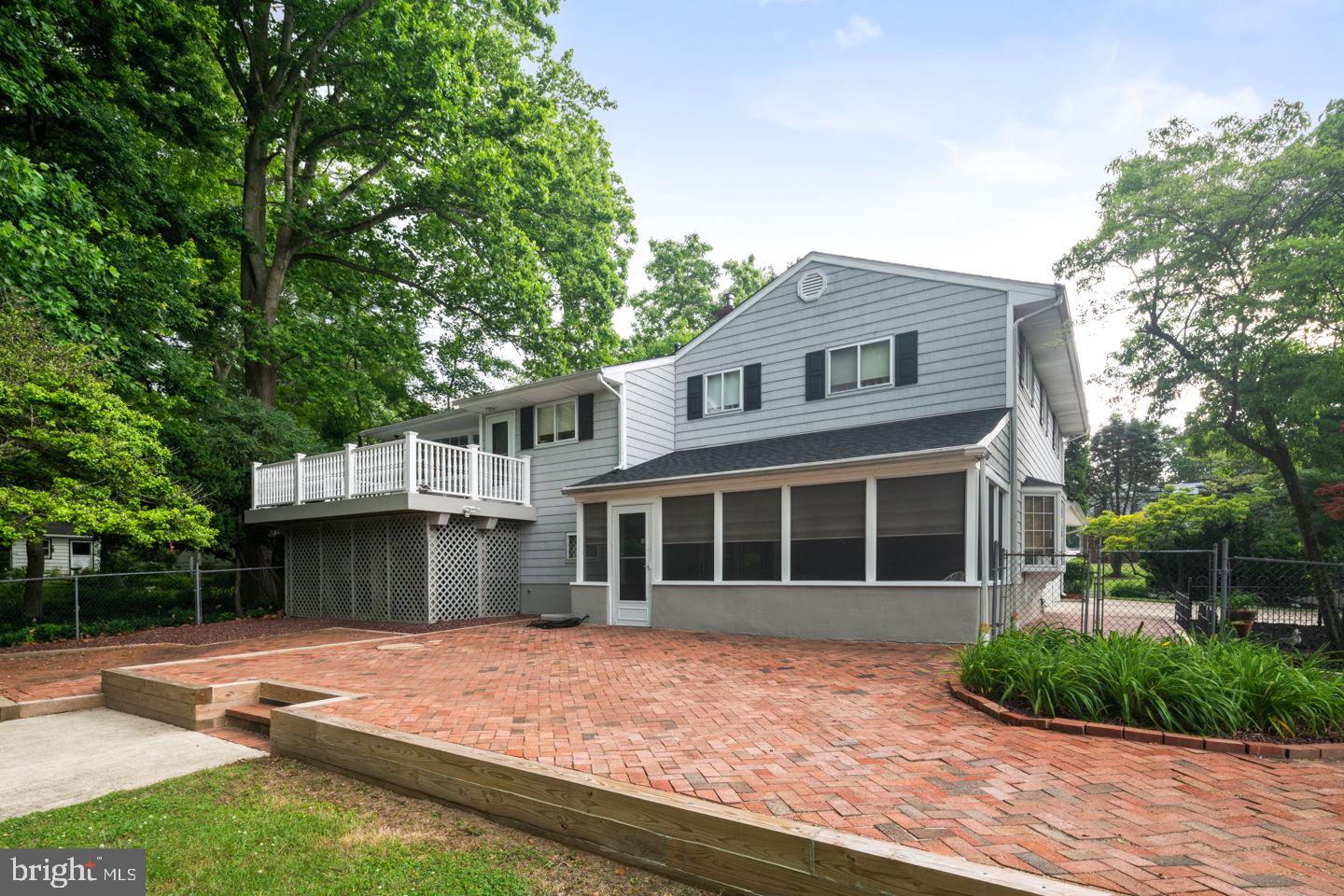 906 Davis Road Barrington, NJ 08007 - Photo 29 of 33