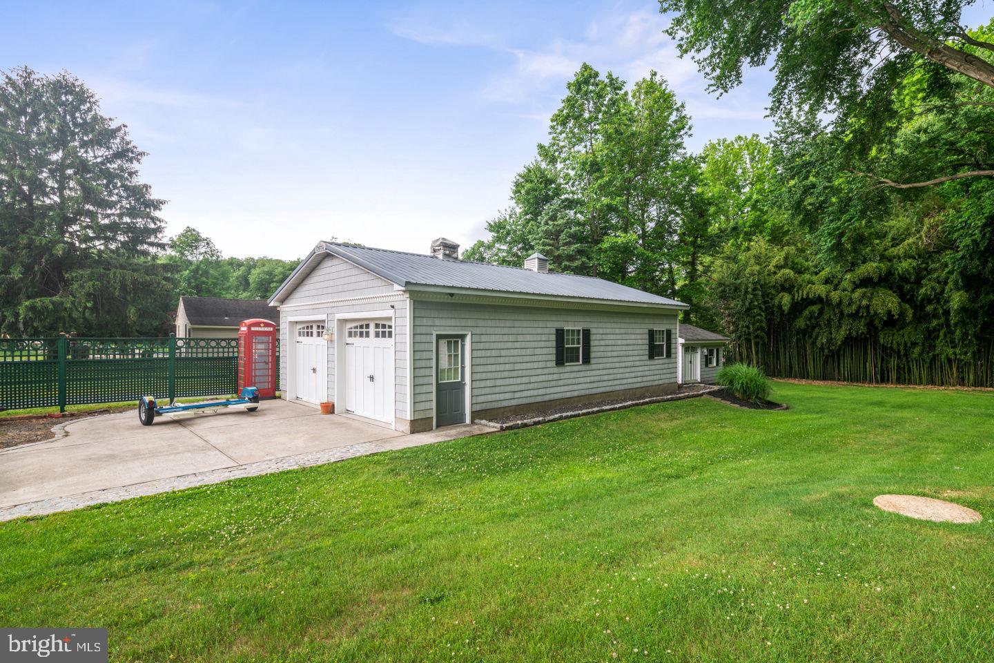 906 Davis Road Barrington, NJ 08007 - Photo 31 of 33