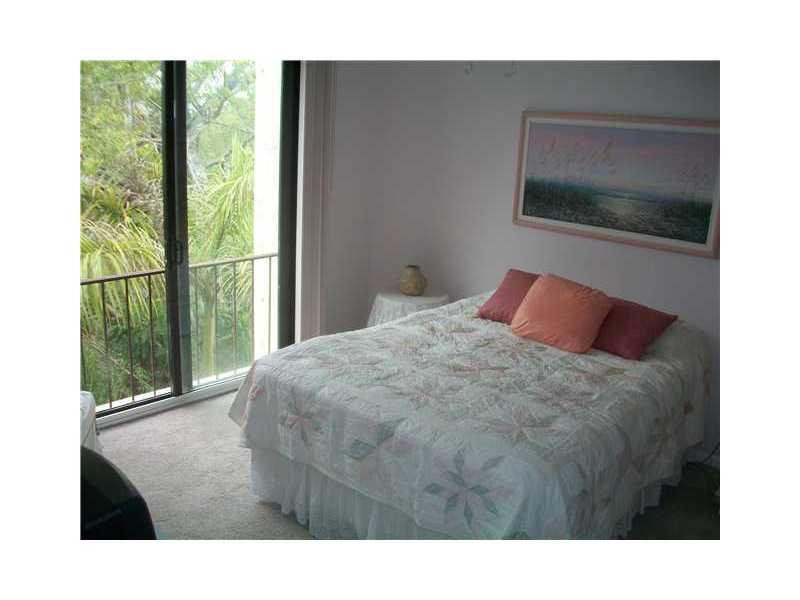 501 Southwest 11th Place, Unit 304 Boca Raton, FL 33432 - Photo 5 of 16 Master Bedroom