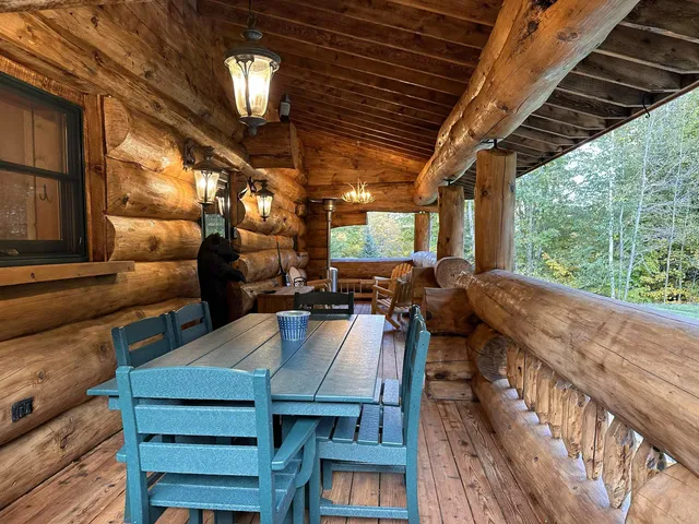 $899,000 | 281 Yale Road, Mount Holly, VT 05730