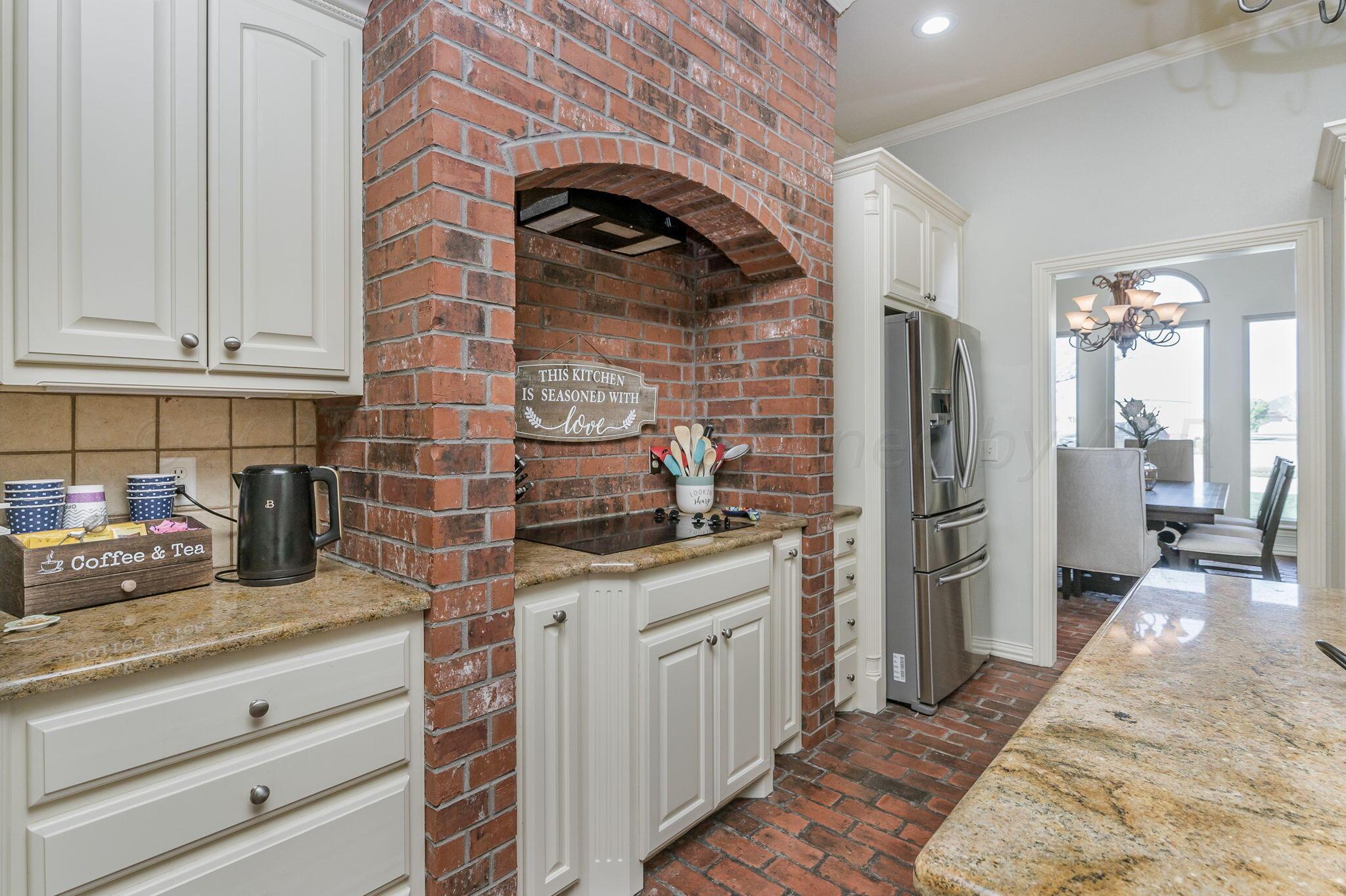 17751 White Wing Road Canyon, TX 79015 - Photo 11 of 49 Kitchen-2