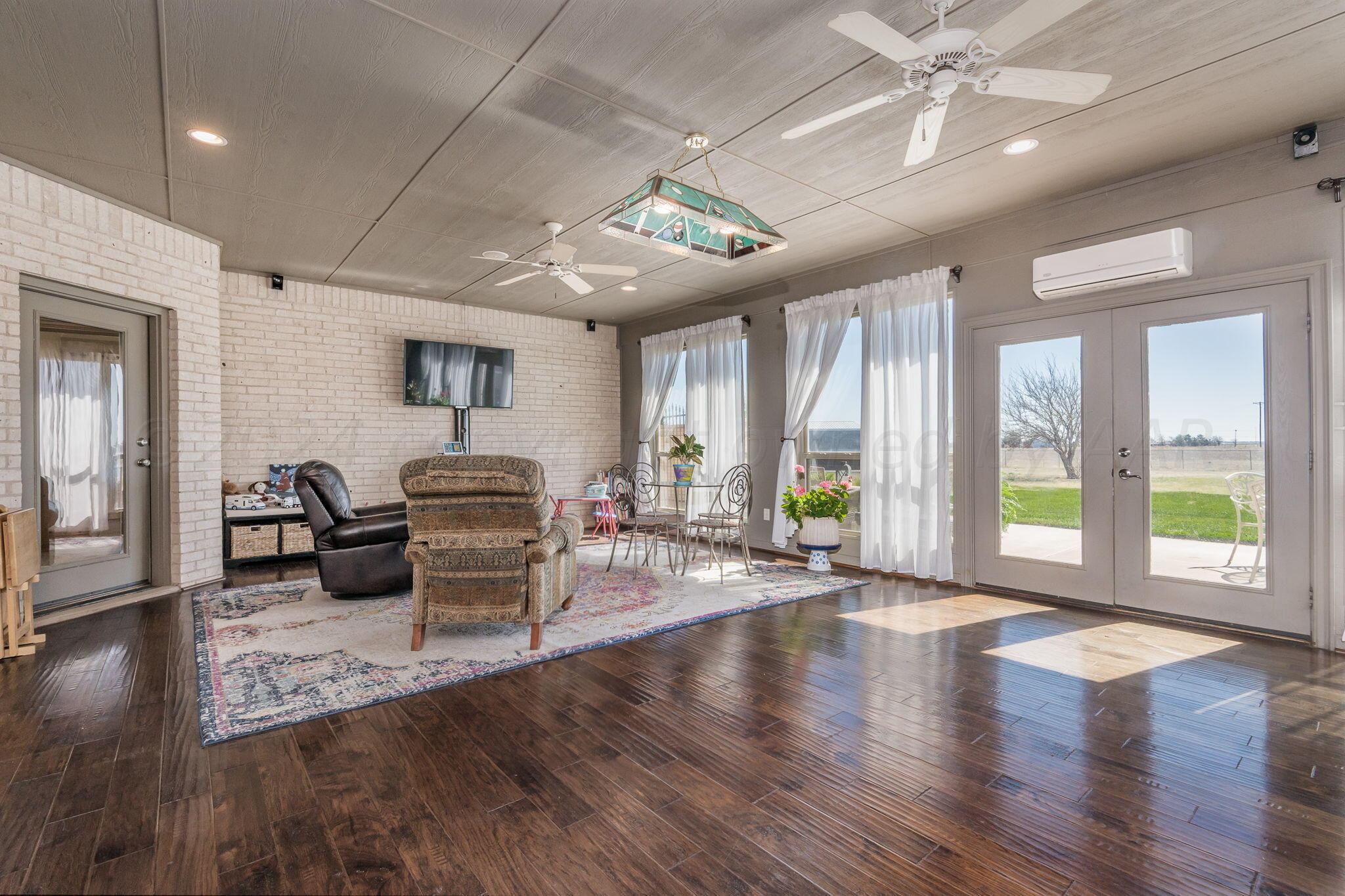 17751 White Wing Road Canyon, TX 79015 - Photo 14 of 49 Sun Room