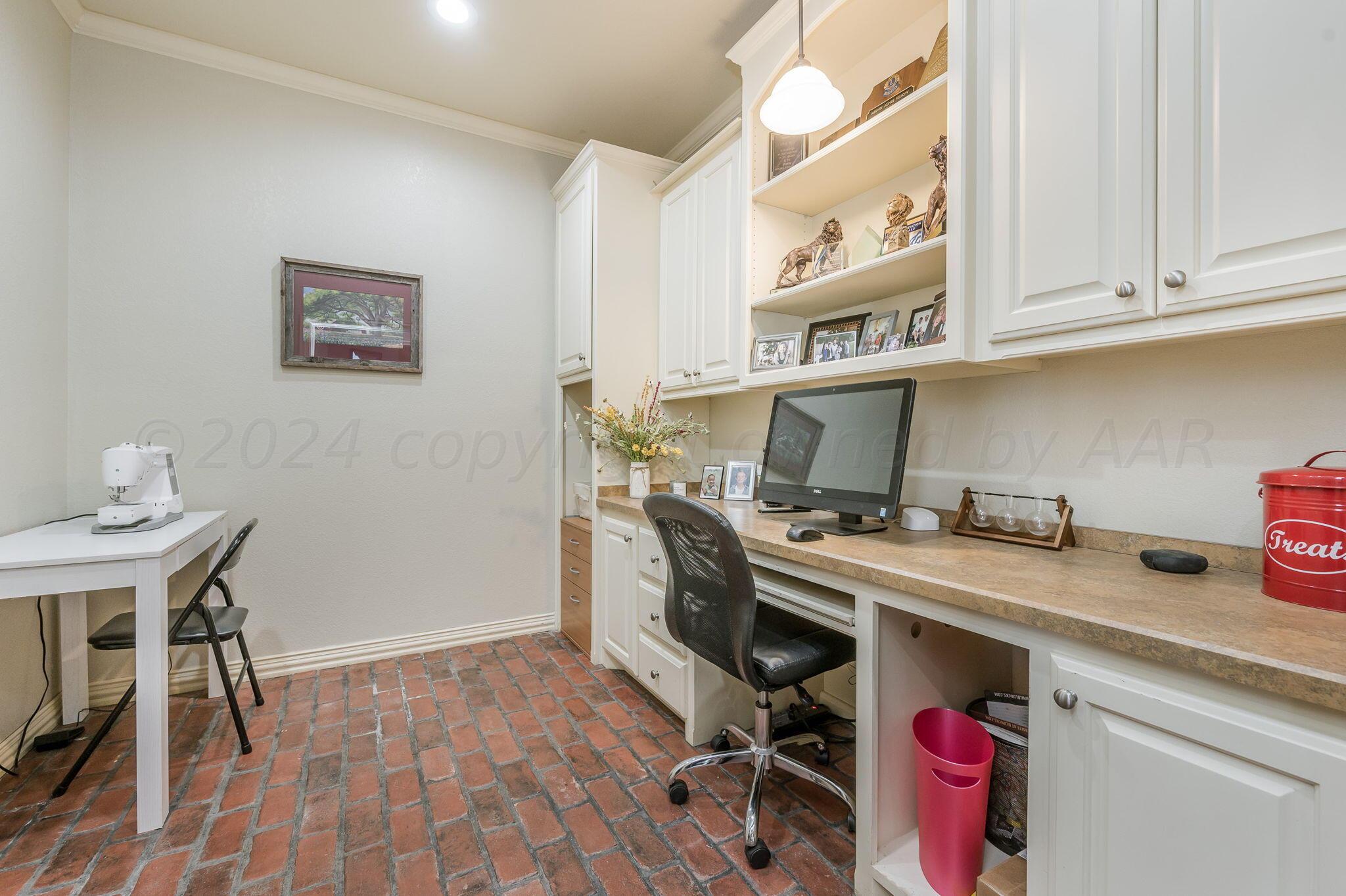 17751 White Wing Road Canyon, TX 79015 - Photo 18 of 49 Office