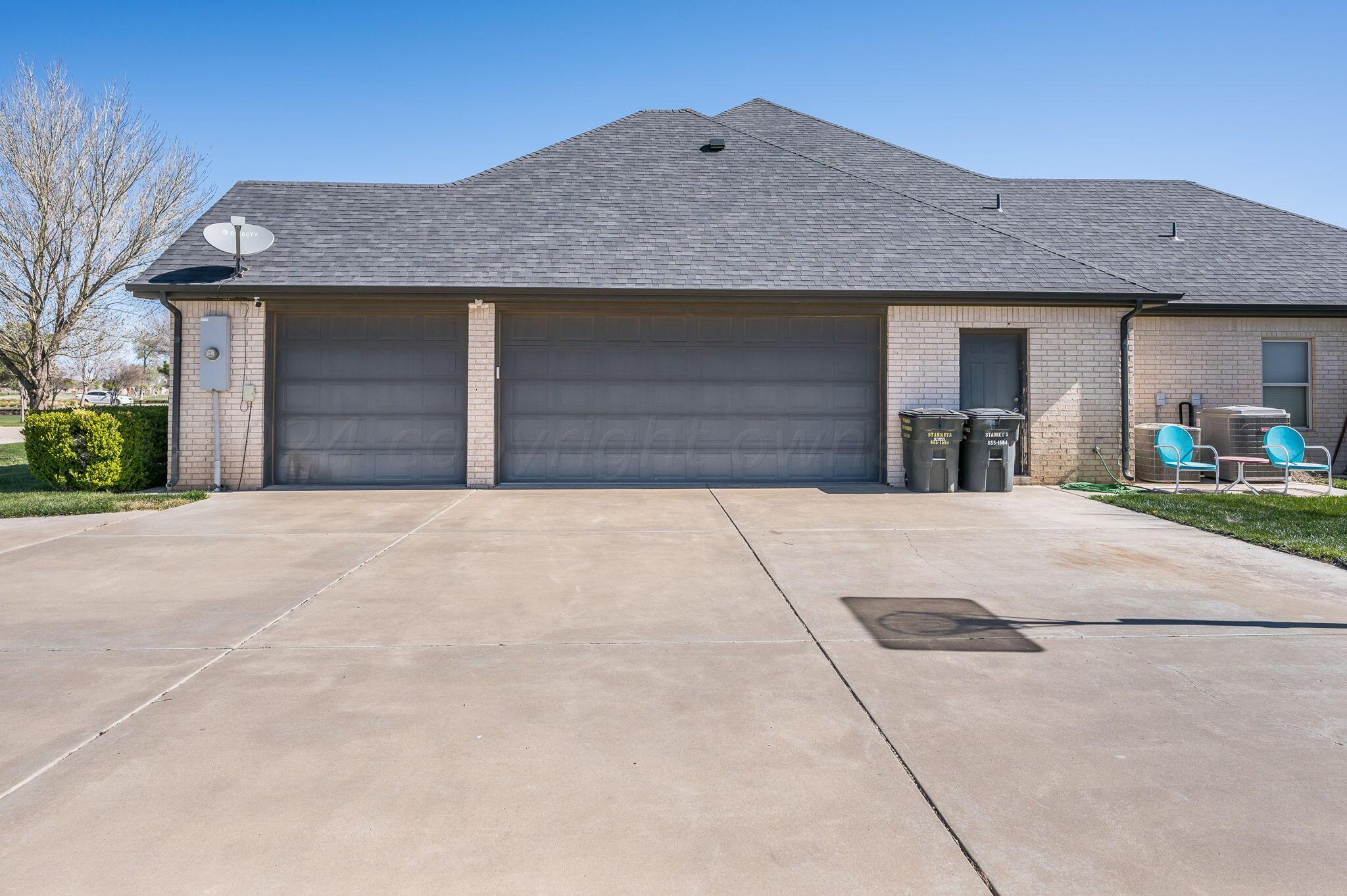 17751 White Wing Road Canyon, TX 79015 - Photo 39 of 49 Garage