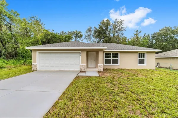 $220,000 | 15122 Southwest 28th Lane, Ocala, FL 34481