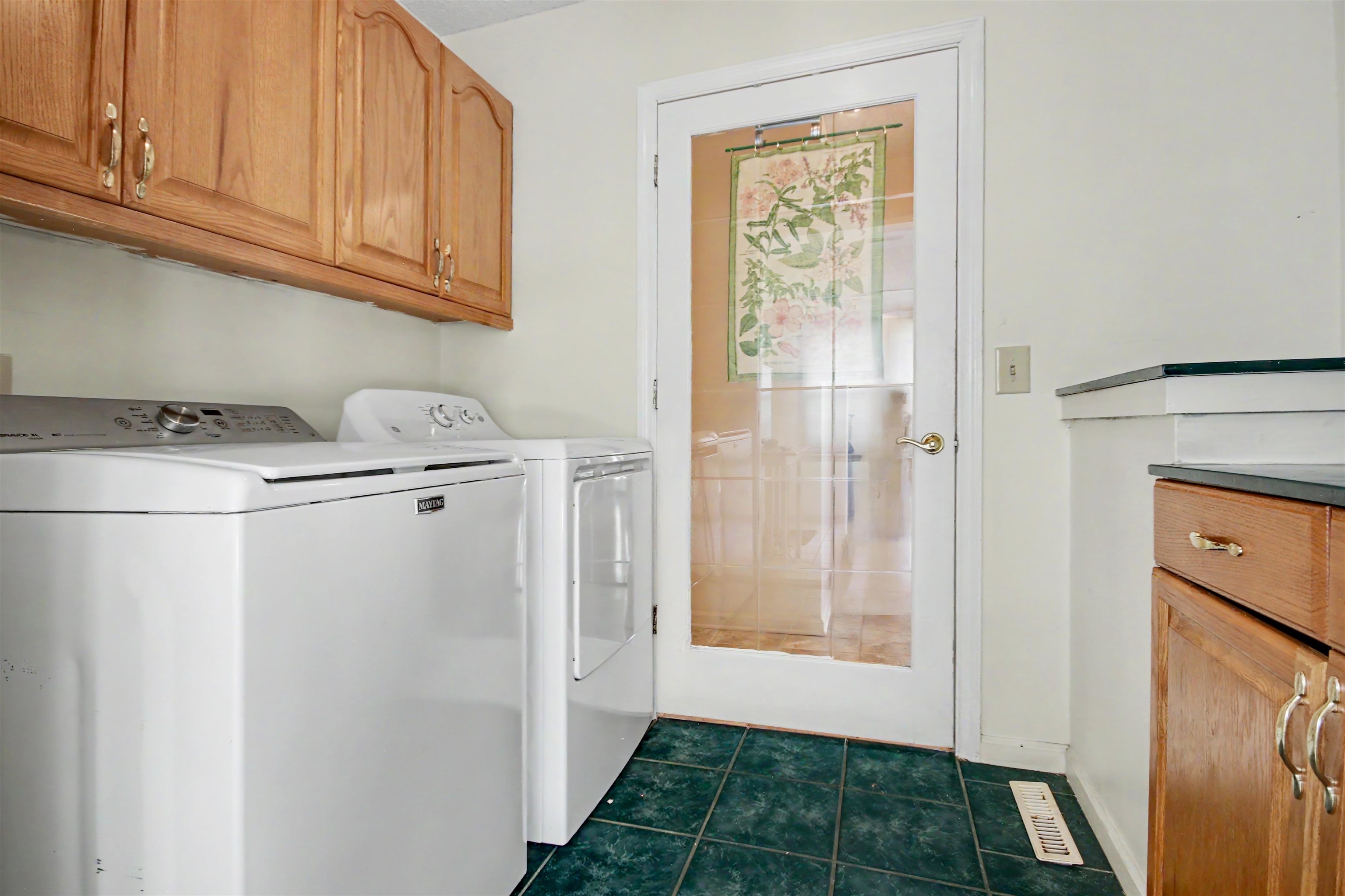 4352 Johnson Circle Murrells Inlet, SC 29576 - Photo 20 of 58