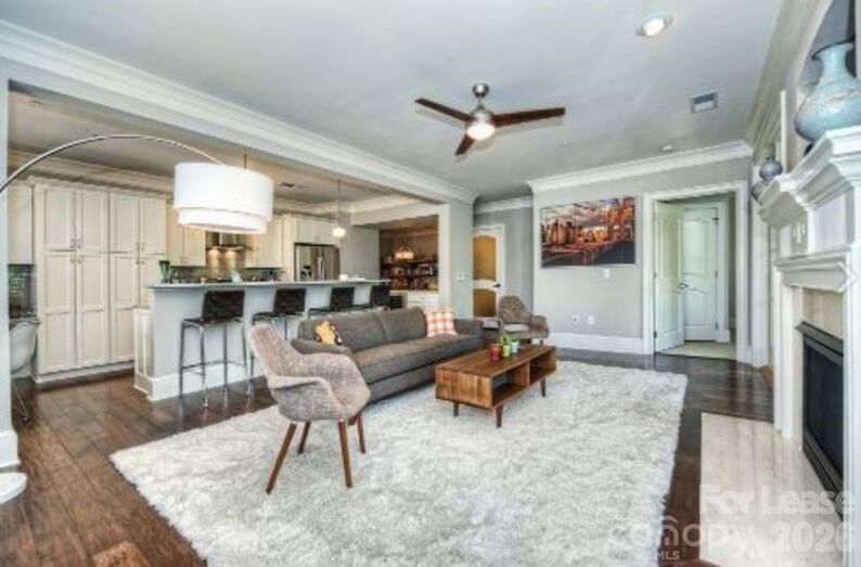 2100 Queens Road West, Unit SOUTHERN Charlotte, NC 28207 - Photo 3 of 16