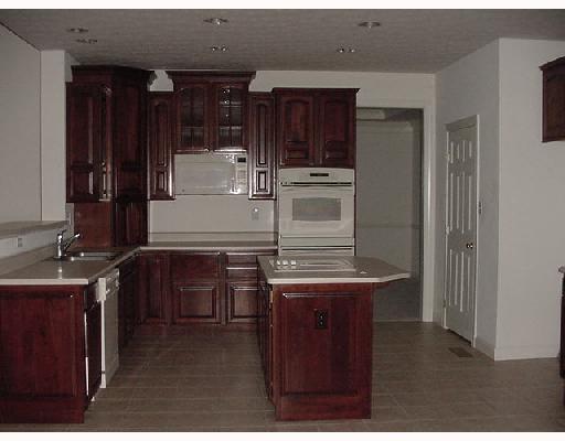 306 Buffalo Ridge Road Canonsburg, PA 15317 - Photo 2 of 18 Kitchen.