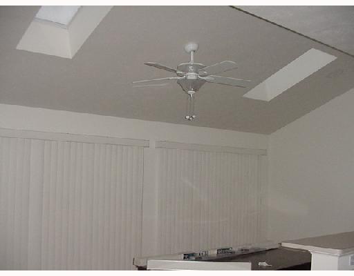 306 Buffalo Ridge Road Canonsburg, PA 15317 - Photo 5 of 18 Other. eat in kitchen with sunlights