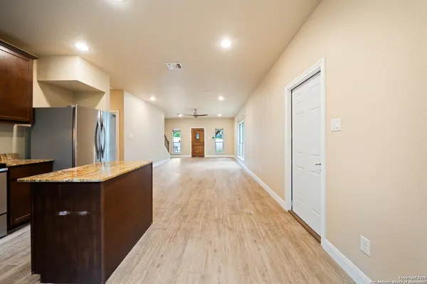 $2,295 | 635 Bluffside Drive, New Braunfels, TX 78130