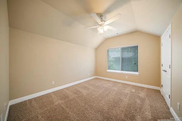 $2,295 | 635 Bluffside Drive, New Braunfels, TX 78130