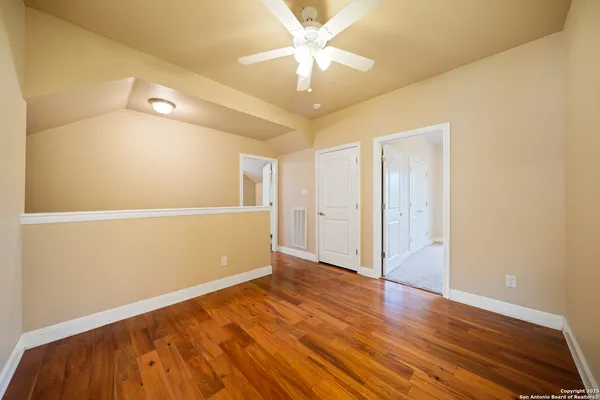 $2,295 | 635 Bluffside Drive, New Braunfels, TX 78130