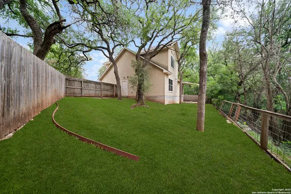 $2,295 | 635 Bluffside Drive, New Braunfels, TX 78130