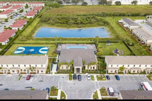 $2,250 | 449 Northeast 4th Terrace, Florida City, FL 33034