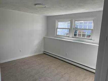 $2,200 | 33 Central Street, Unit 1, Winthrop, MA 02152
