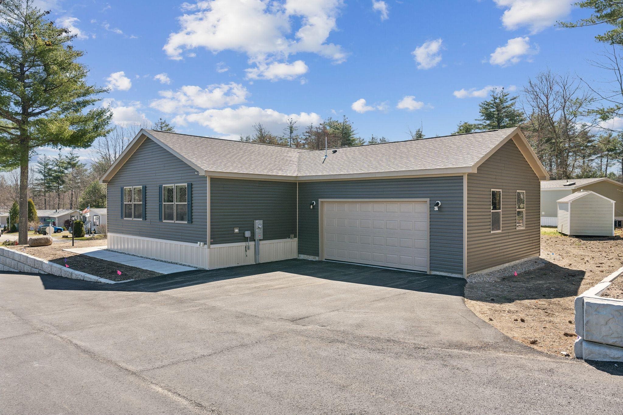 108 A Eagle Drive Rochester, NH 03868 - Photo 2 of 29