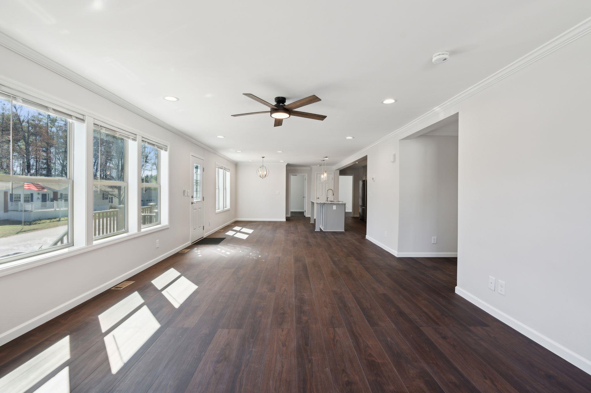 108 A Eagle Drive Rochester, NH 03868 - Photo 4 of 29