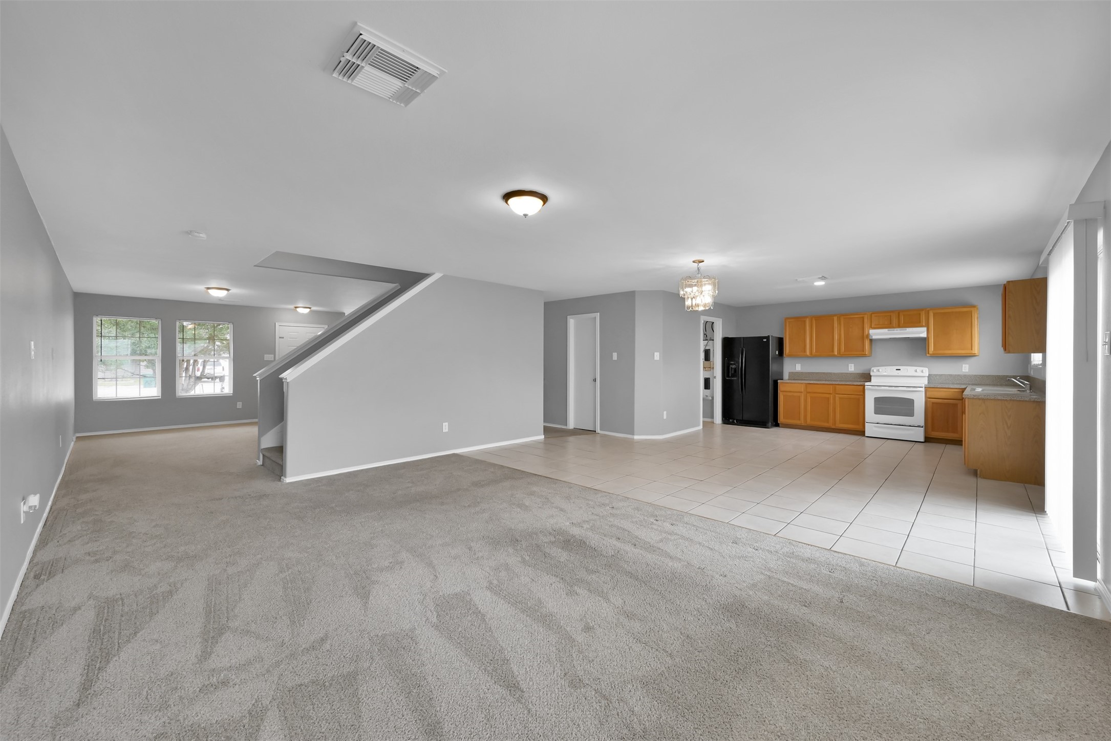 502 Birch Cluster Court Conroe, TX 77301 - Photo 10 of 29
