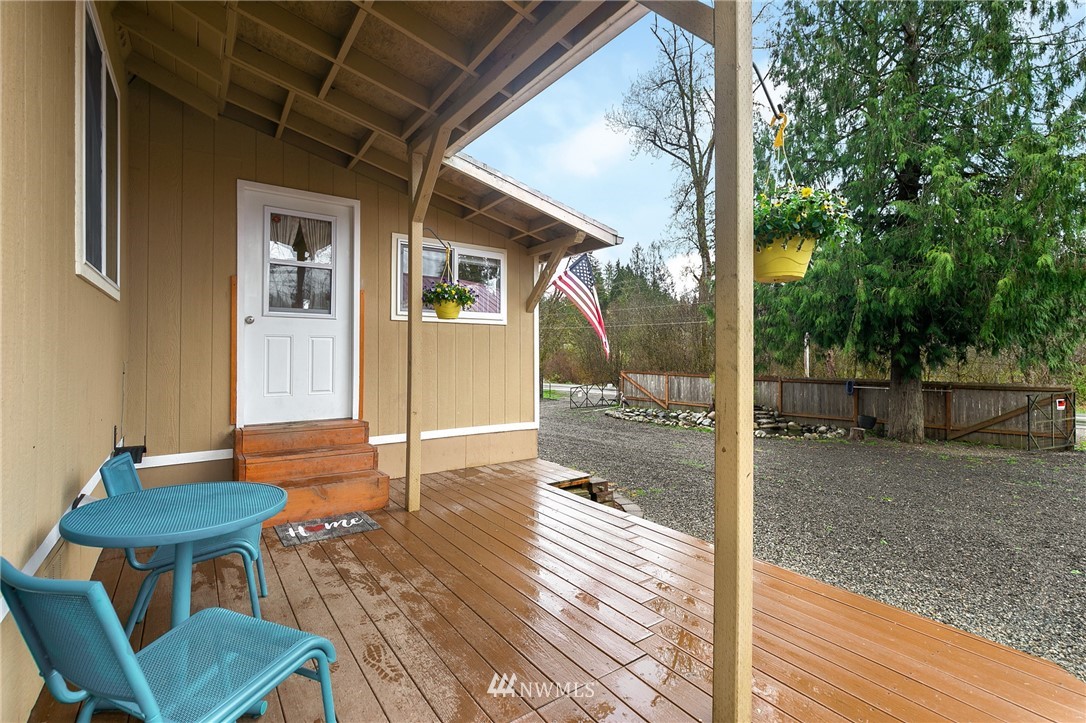 11830 Kelly Road Northeast Duvall, WA 98019 - Photo 3 of 24 Gallery Image 3