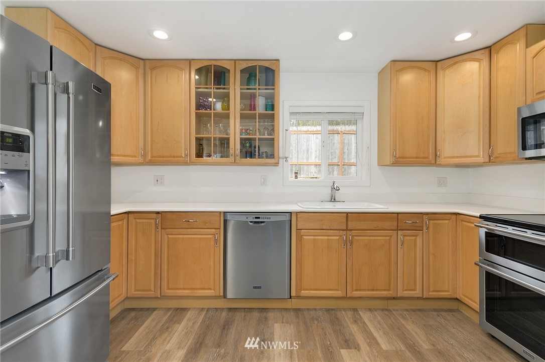 11830 Kelly Road Northeast Duvall, WA 98019 - Photo 5 of 24 Gallery Image 5