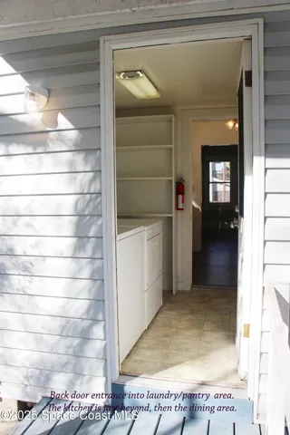 a view of an entryway