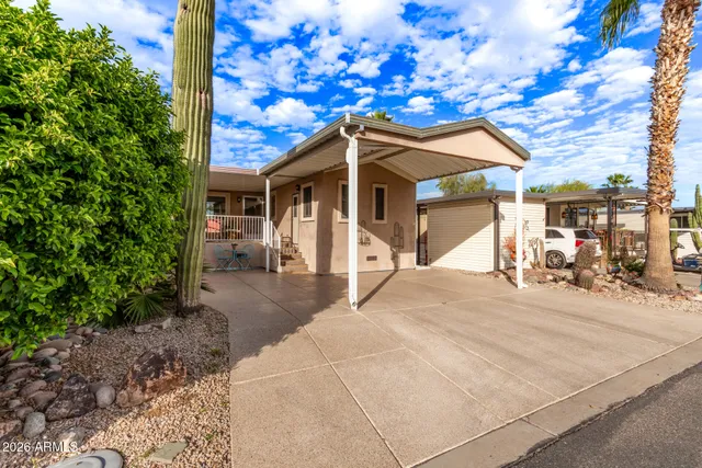 $1,300 | 17200 West Bell Road, Unit 125, Surprise, AZ 85374