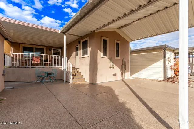 $1,300 | 17200 West Bell Road, Unit 125, Surprise, AZ 85374