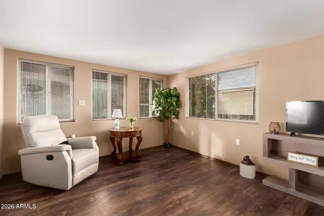 $1,300 | 17200 West Bell Road, Unit 125, Surprise, AZ 85374