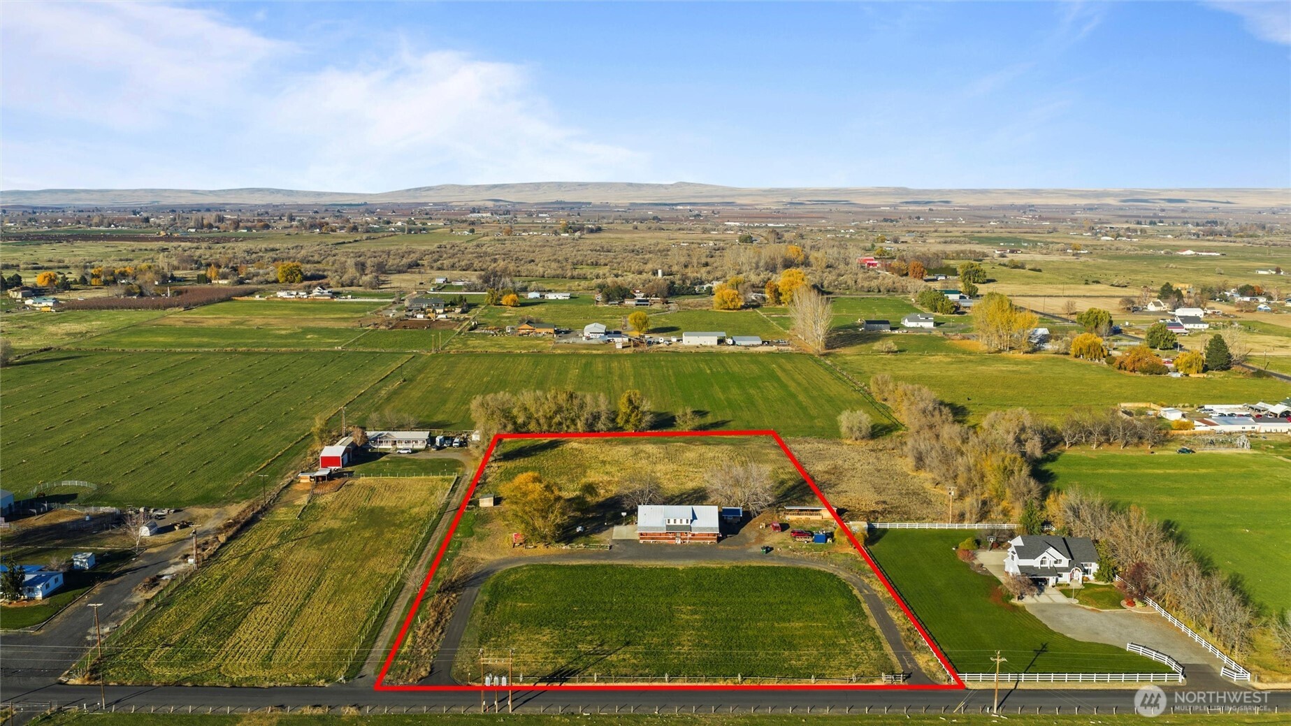 161802 West Buena Vista Road Prosser, WA 99350 - Photo 13 of 21 an aerial view of residential houses with outdoor space
