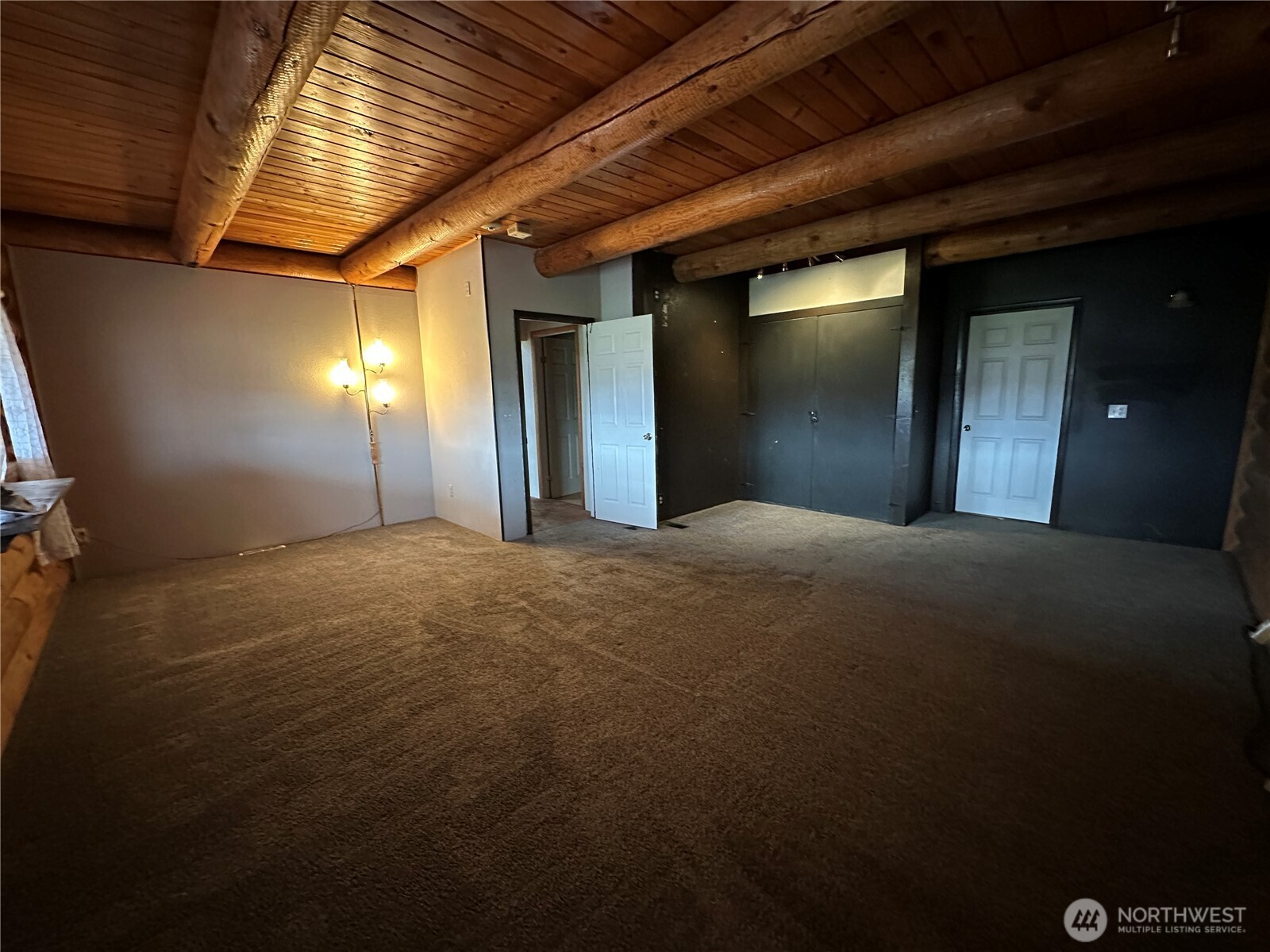 161802 West Buena Vista Road Prosser, WA 99350 - Photo 16 of 40 a view of an empty room