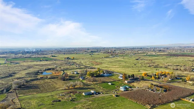 $543,000 | 161802 West Buena Vista Road, Prosser, WA 99350