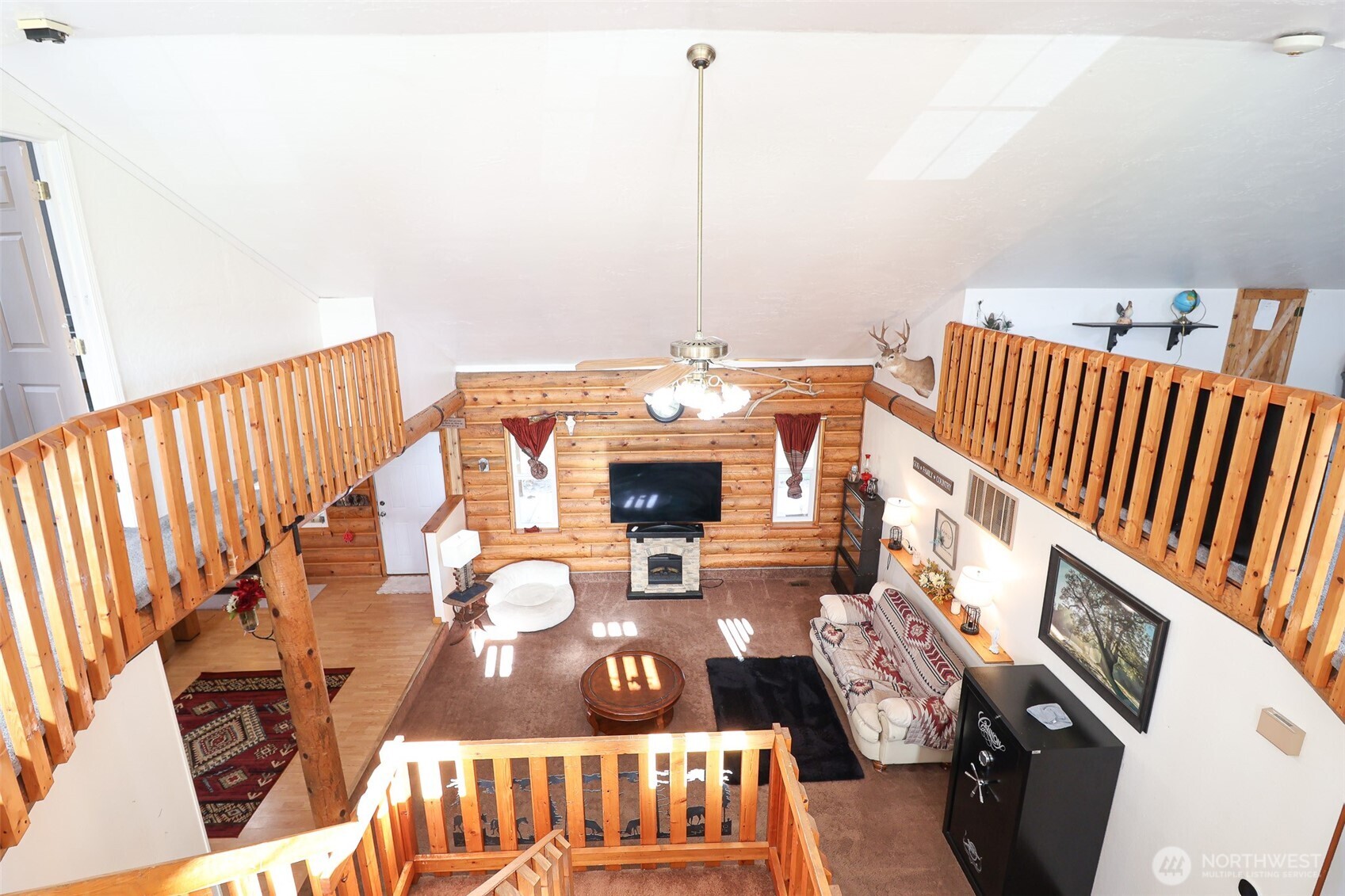 161802 West Buena Vista Road Prosser, WA 99350 - Photo 8 of 21 a view of living room with furniture