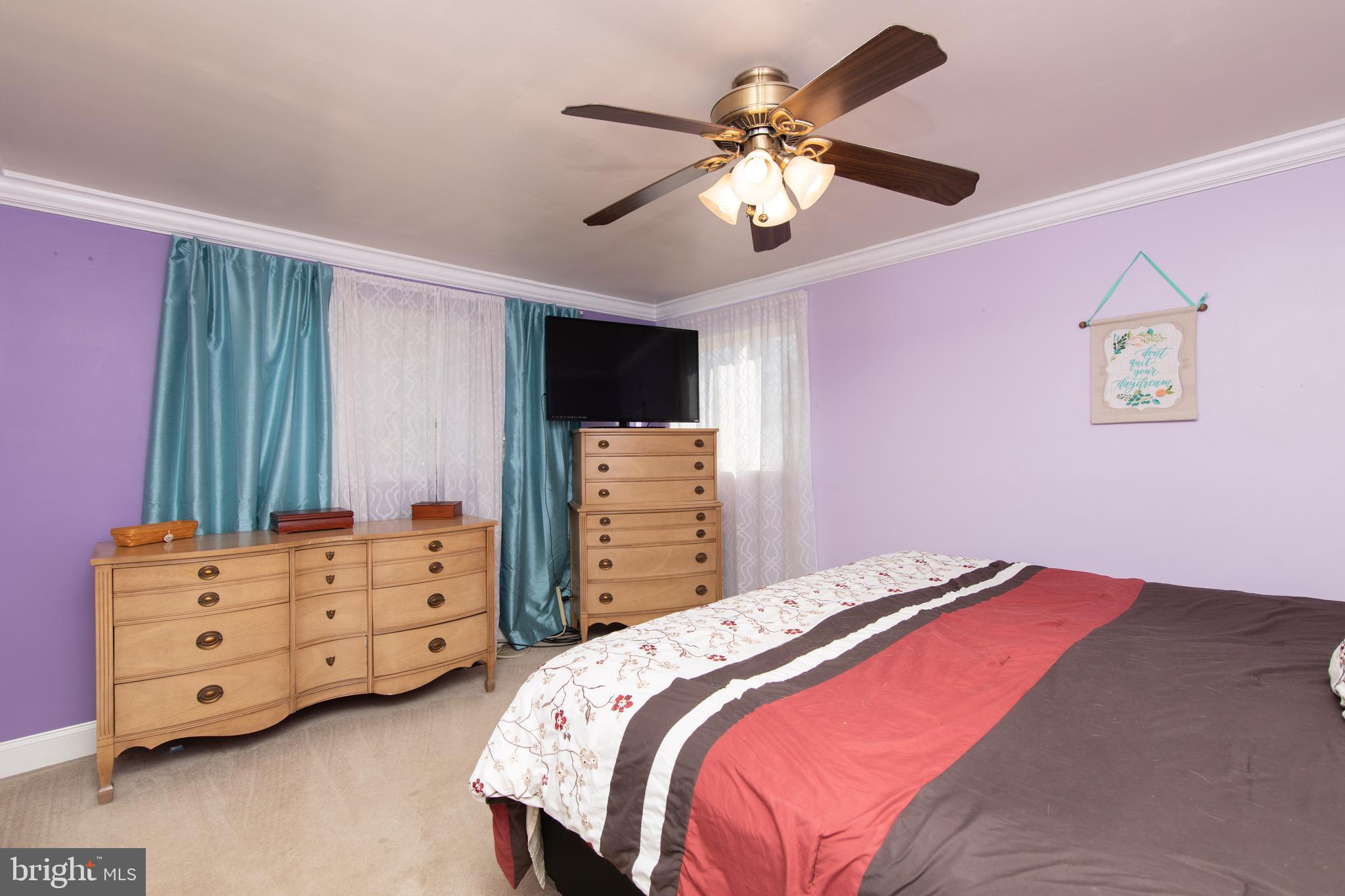 685 Cypress Road Warminster, PA 18974 - Photo 15 of 41 Main Bedroom