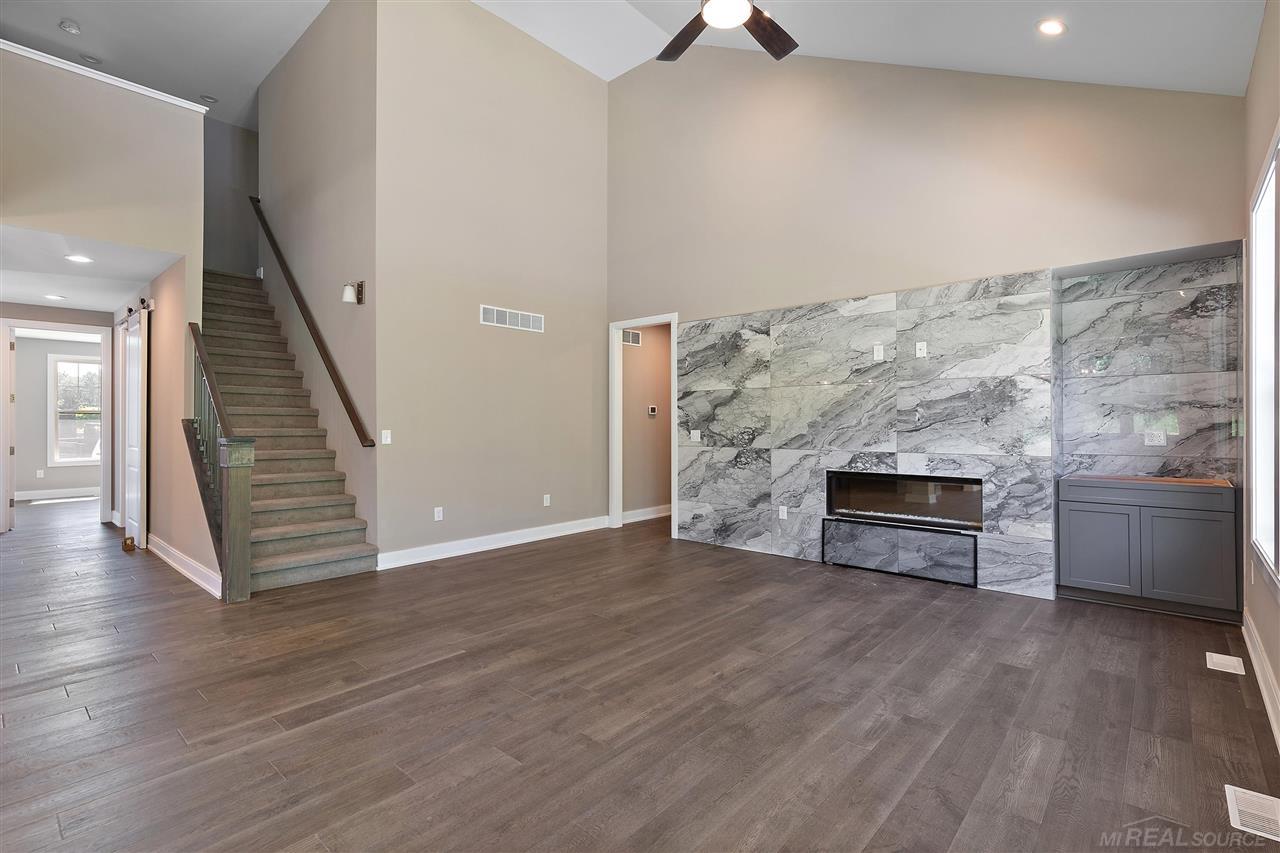 3837 Albatross Court, Unit 28/14 Rochester, MI 48309 - Photo 16 of 33