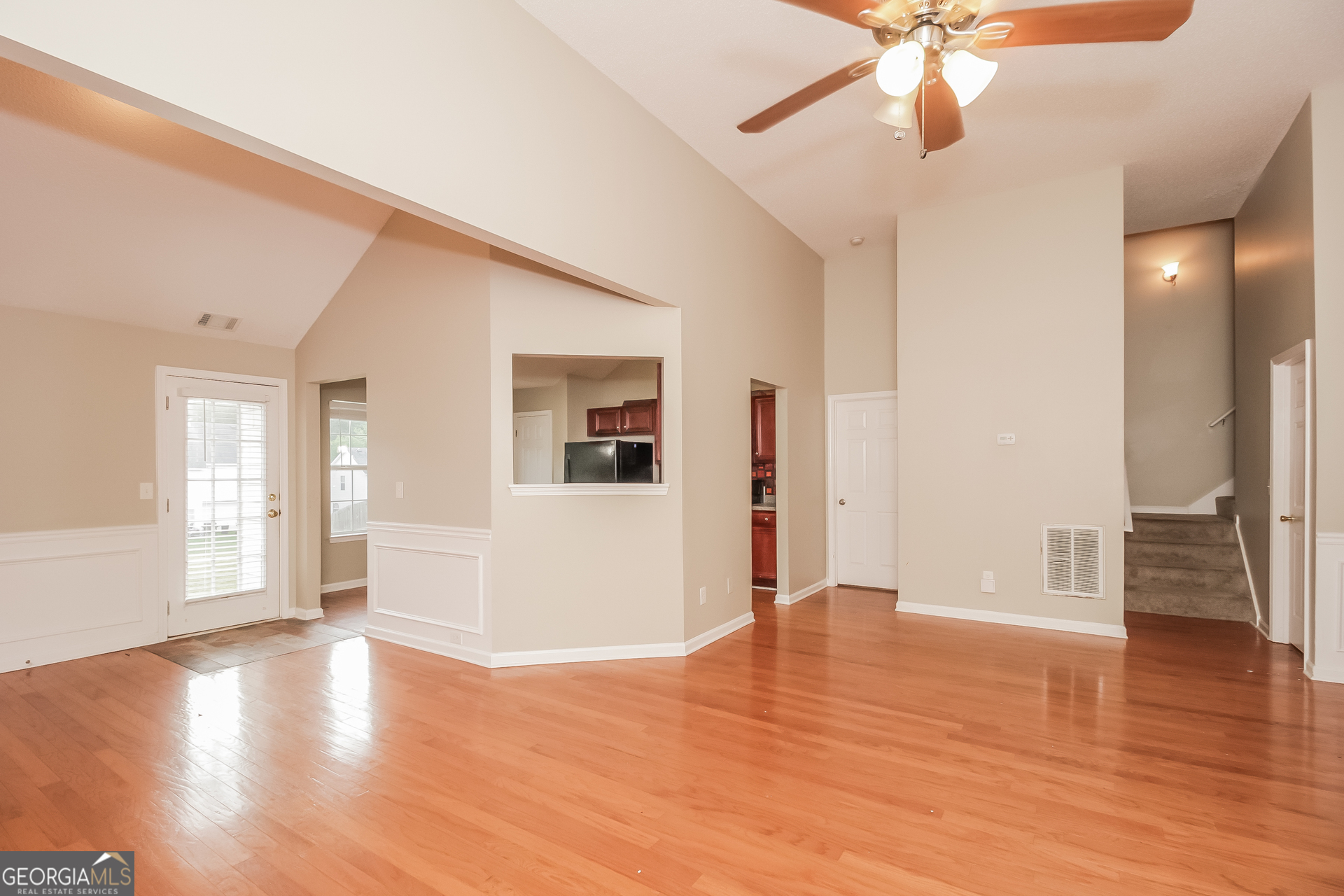 4321 Holliday Road College Park, GA 30349 - Photo 4 of 17