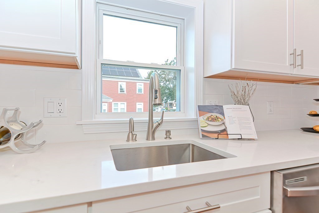 583 Main Street, Unit 583 Medford, MA 02155 - Photo 17 of 31