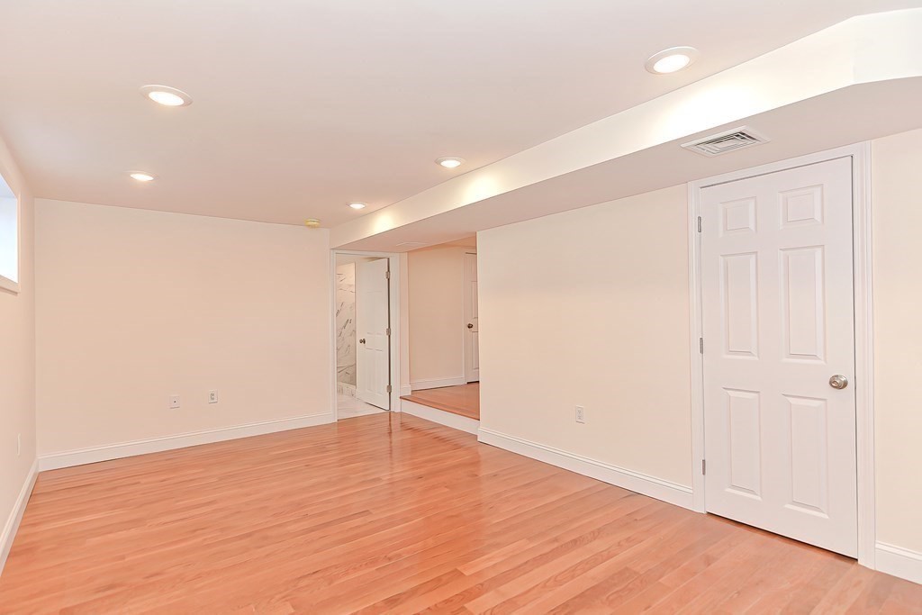 583 Main Street, Unit 583 Medford, MA 02155 - Photo 26 of 31