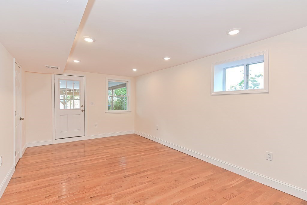 583 Main Street, Unit 583 Medford, MA 02155 - Photo 28 of 31
