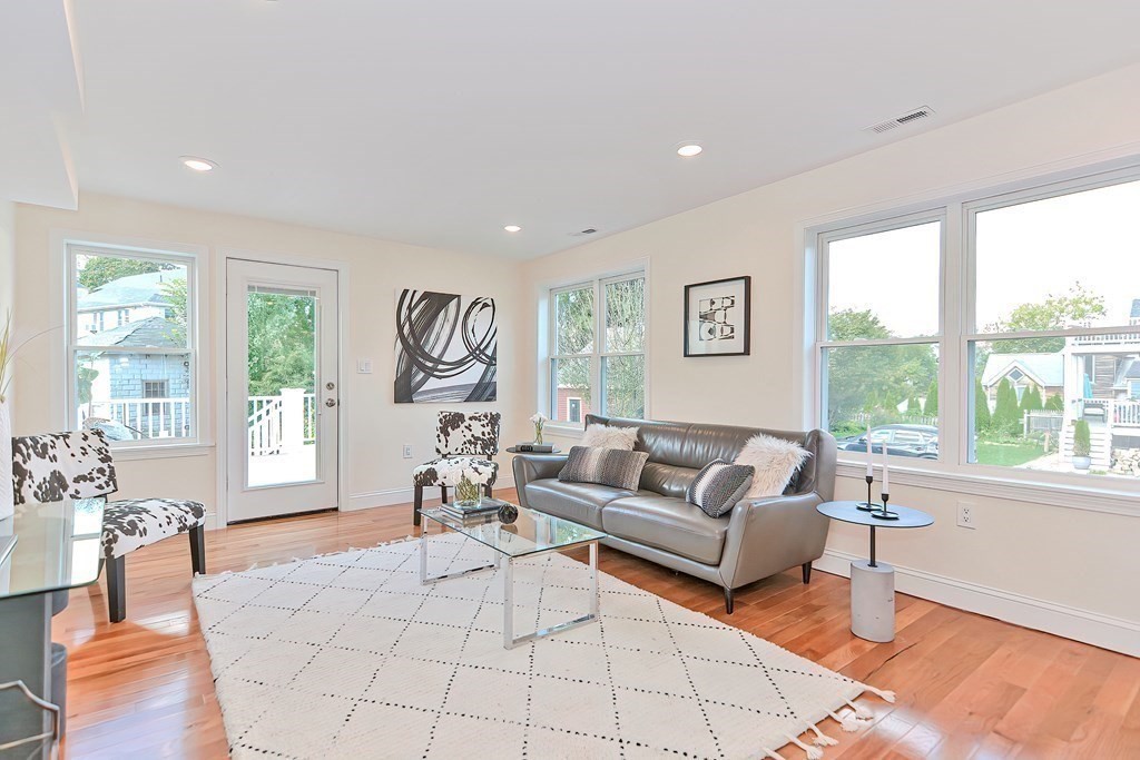 583 Main Street, Unit 583 Medford, MA 02155 - Photo 6 of 31