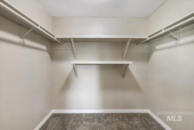 $329,900 | 180 East Elmore Avenue, Richfield, ID 83349